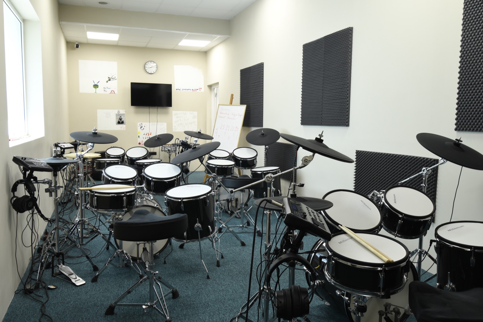 Sala de batería de Esencia del Ritmo en Valencia